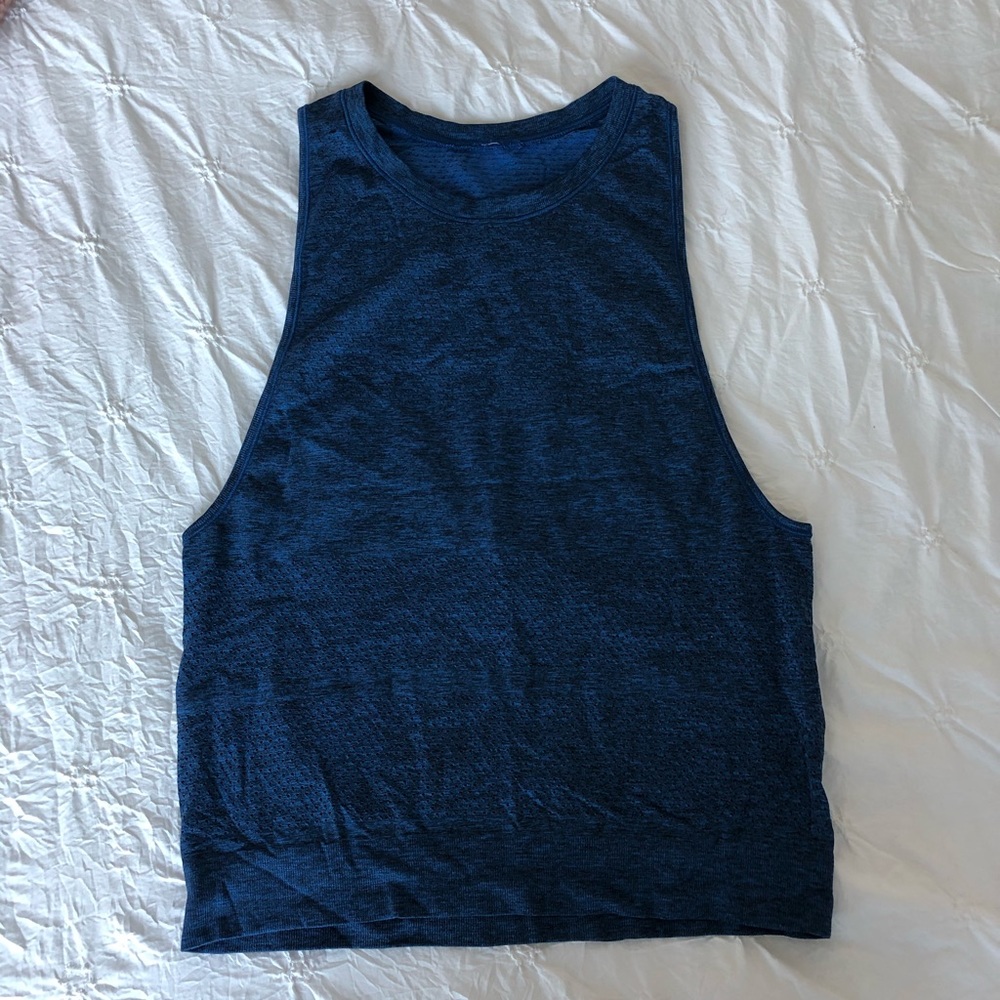 Lululemon muscle tank
